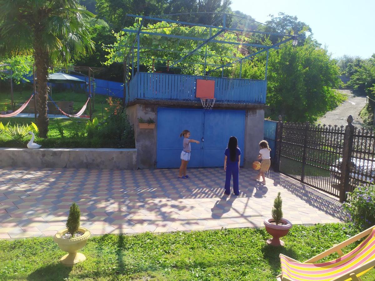 Iveri House Kutaisi Luaran gambar