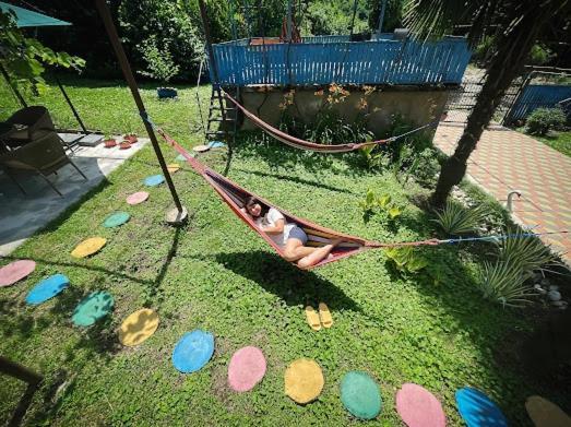 Iveri House Kutaisi Luaran gambar